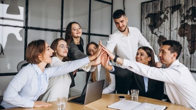Imagem do post Comunicação interna e endomarketing: a chave para engajamento e produtividade